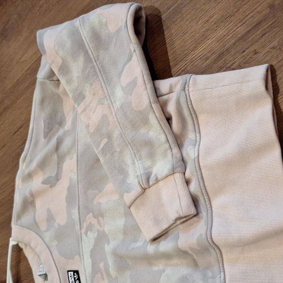 Adidas Crop Sweatshirt - Picture 2 of 4